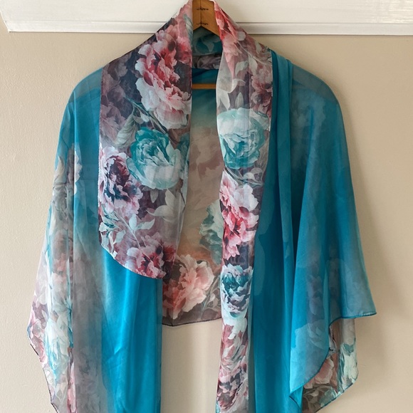 Accessories - NEW Multicolor Silk Scraf